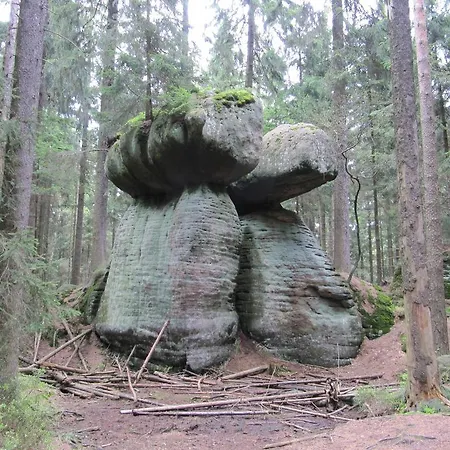 Na Hradbach *